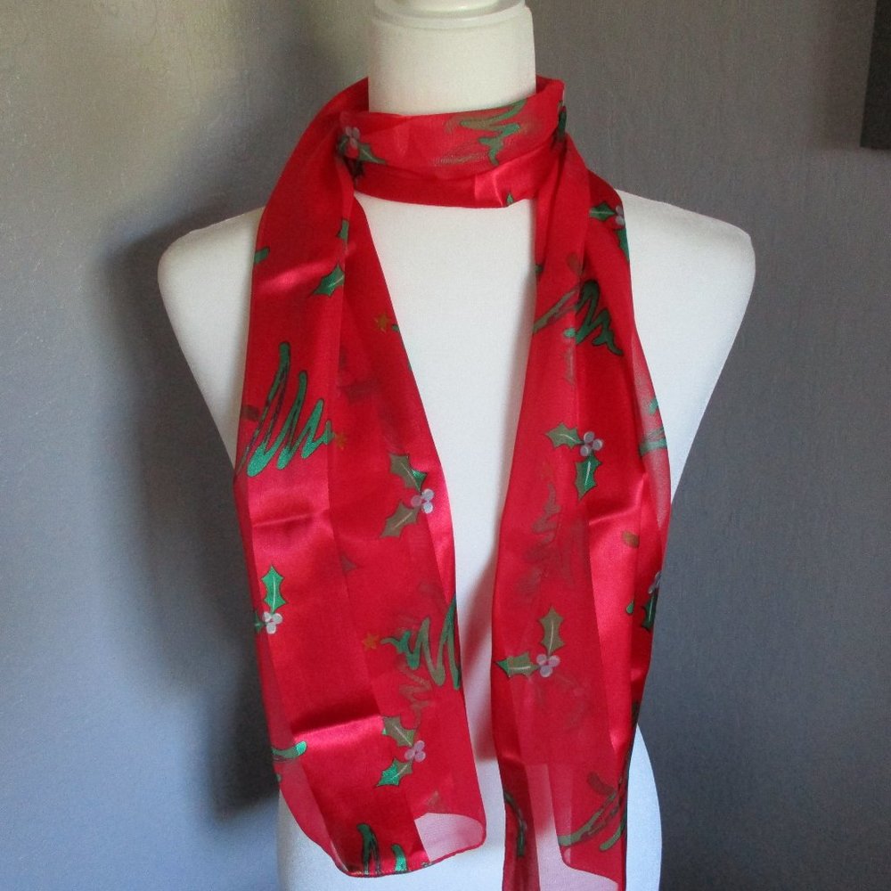 **2/12**  Semi sheer Christmas scarf